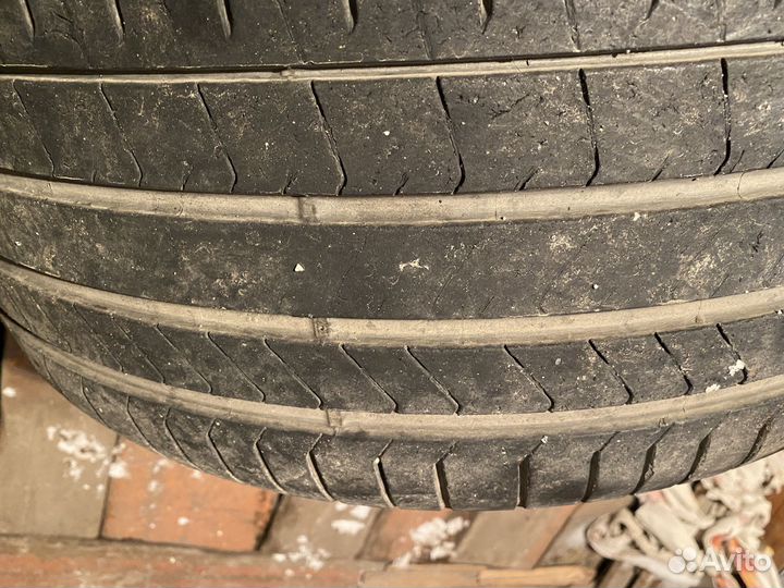 Pirelli P Zero SUV 295/35 R21 и 315/30 R22 107Y