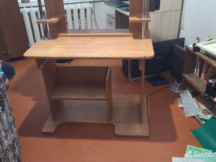 Компьютерный стол бу