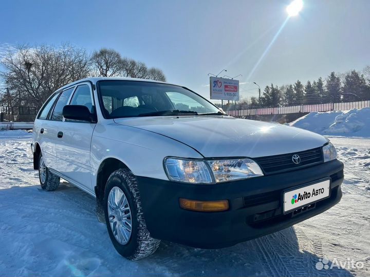 Toyota Corolla 1.5 AT, 1999, 250 000 км