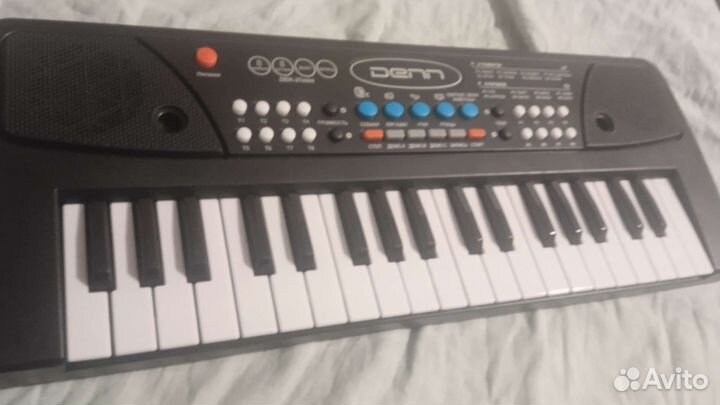 Синтезатор Denn