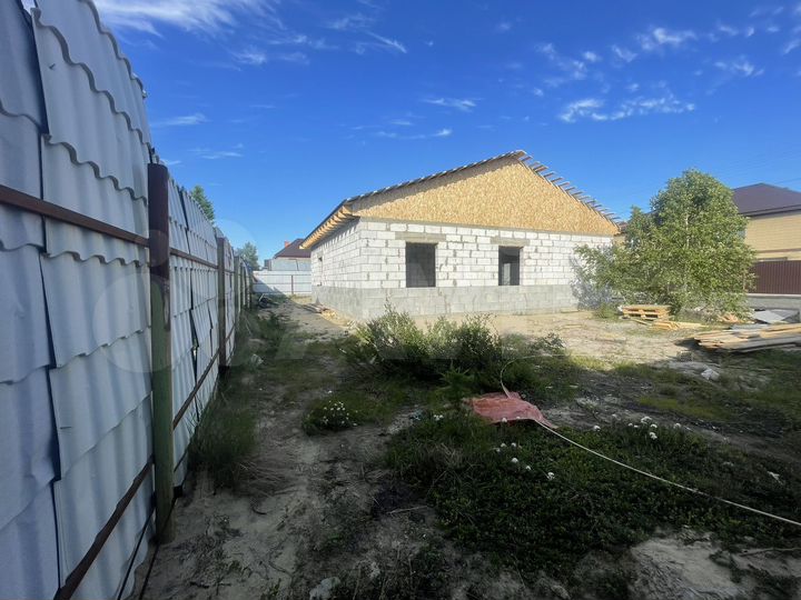 Дом 180 м² на участке 6 сот.