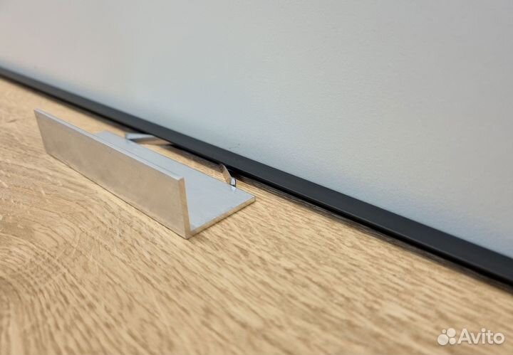 Микроплинтус щелевой плинтус