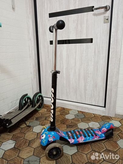 Самокат 3х колёсный бу