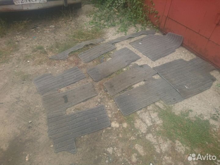 Комплект ковриков в салон Nissan bassara