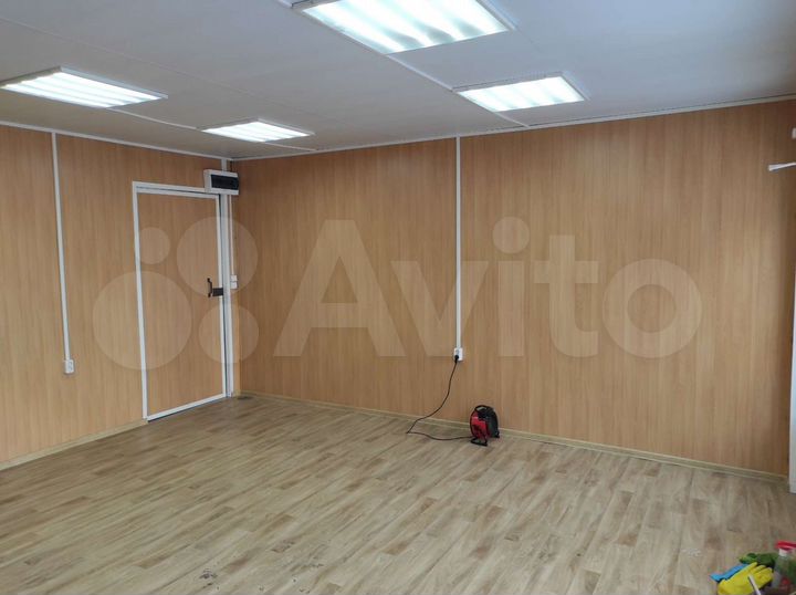 Торговый площадь