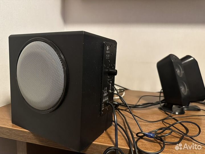 Колонки и сабвуфер Logitech x-230