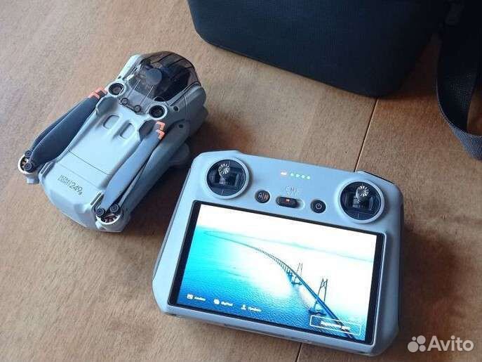 Коптер dji mini 3 Pro +RC с экраном