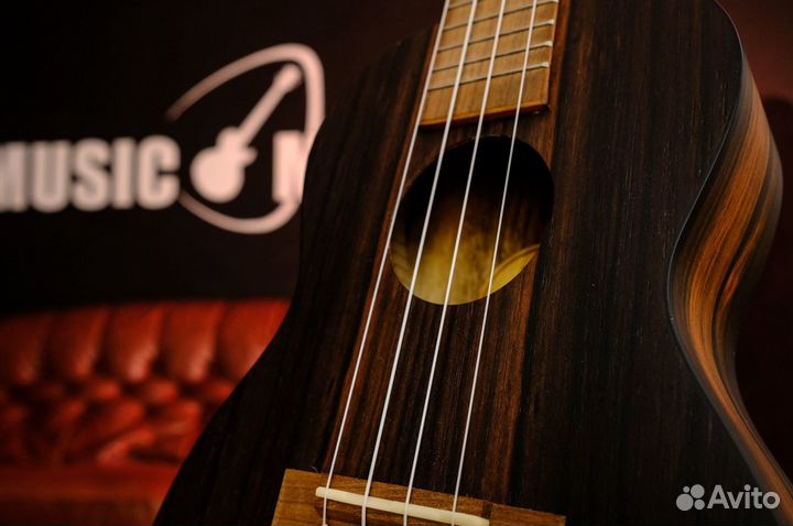 Укулеле Концертный Flight (Комплект)