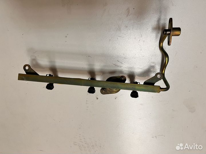 Демпфер топливной рампы infiniti QX56 (JA60)