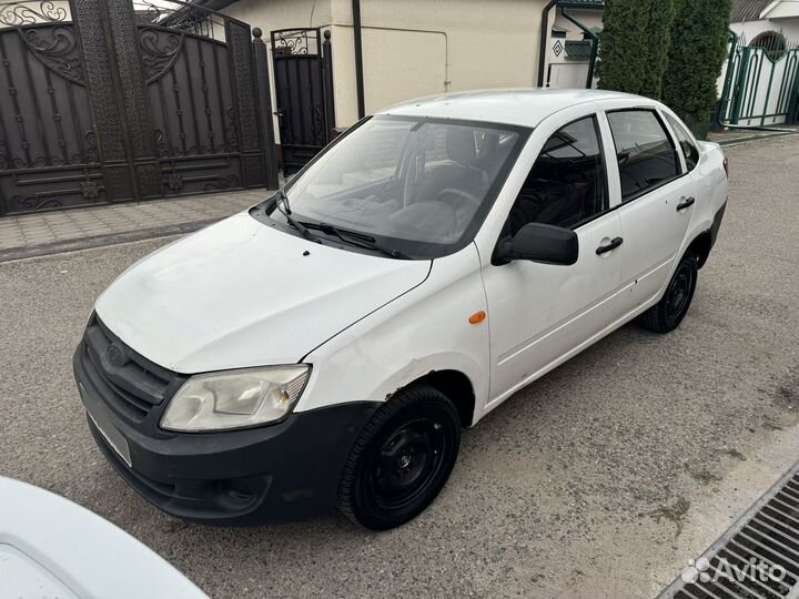 LADA Granta 1.6 МТ, 2014, 299 000 км