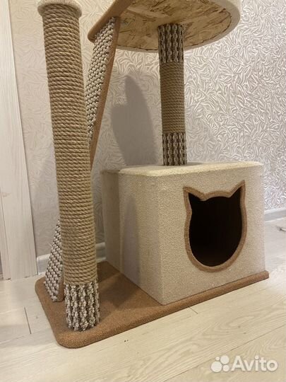 Домик для кошки с когтеточкой бу
