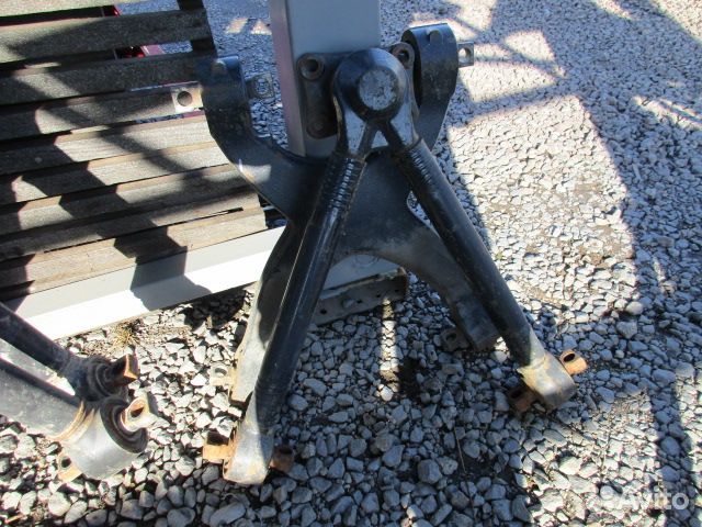 Тяга реактивная V-образная Renault Kerax