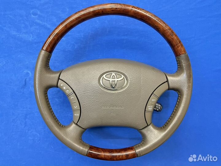 Руль с косточкой под дерево Toyota Camry 35
