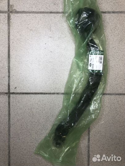 Рычаг средний перед подвес лев land rover LR018344