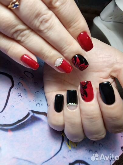 Маникюр Педикюр