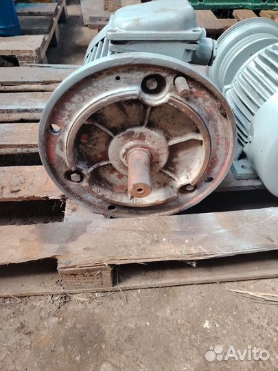 Продам электродвигатели с насосом для мазут и без