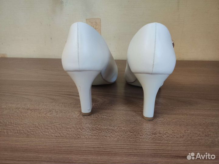 Туфли женские свадебные 37 размер