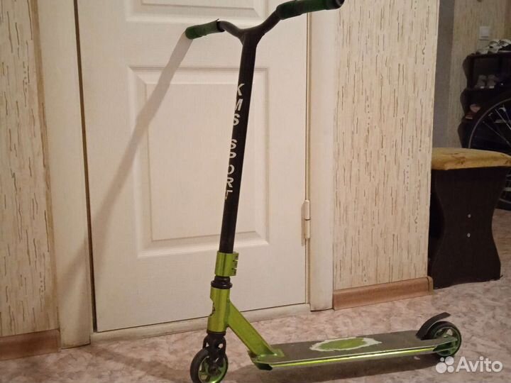 Трюковой самокат