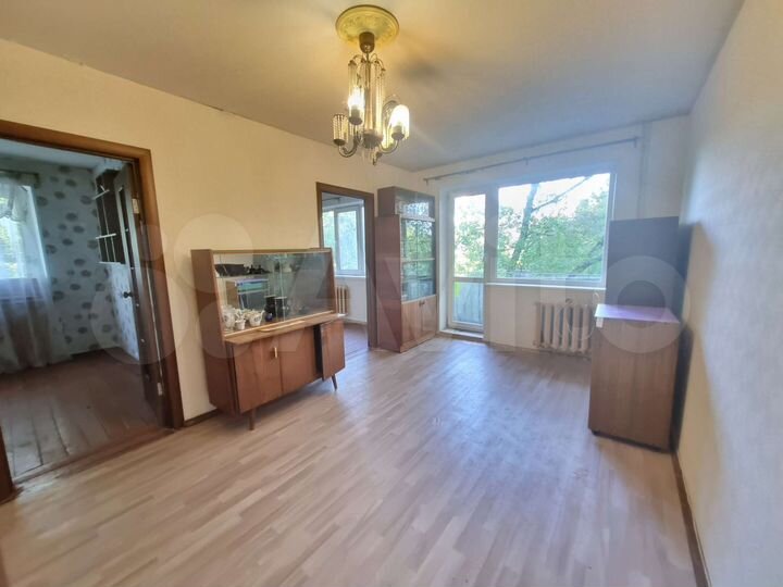 3-к. квартира, 47 м², 2/5 эт.