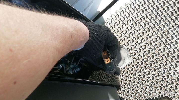 Дверь боковая Ford Kuga (2008-2012)