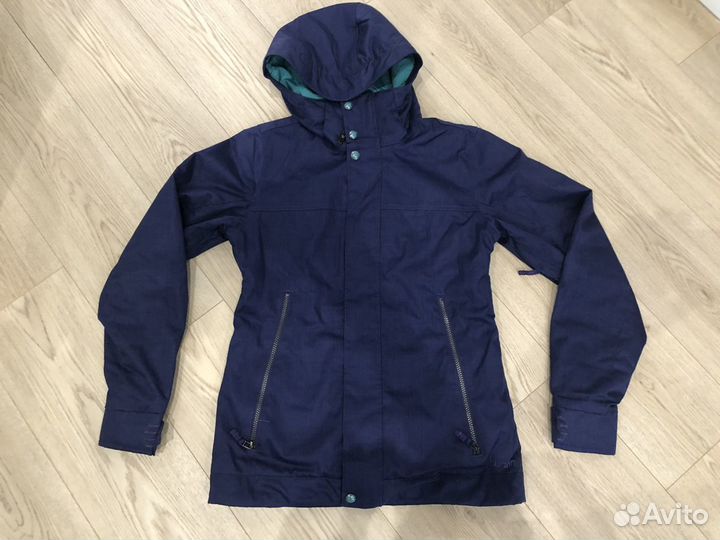 Горнолыжная куртка женская размер 44