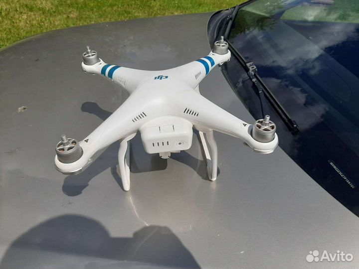 Квадрокоптер dji phantom 3 standart