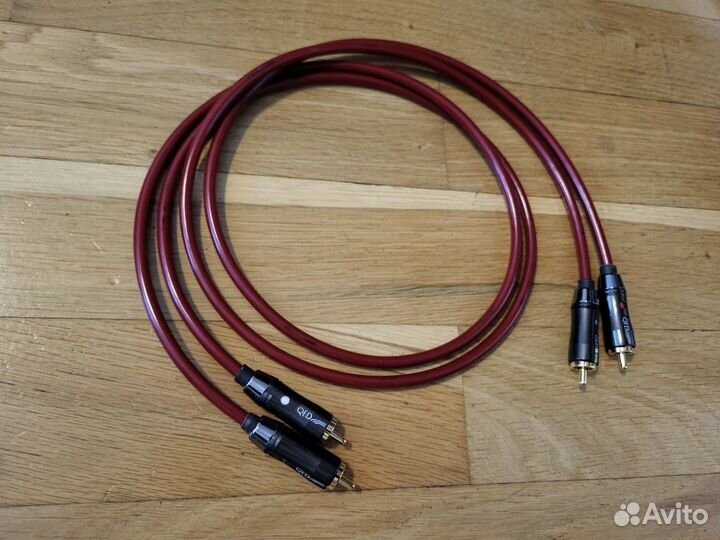 Межблочный RCA Chord Crimson Plus + разъёмы QED