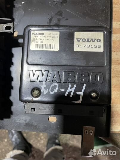 Блок управления ABS Volvo FH12 3173155