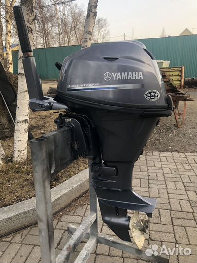 Лодочный мотор Yamaha 15