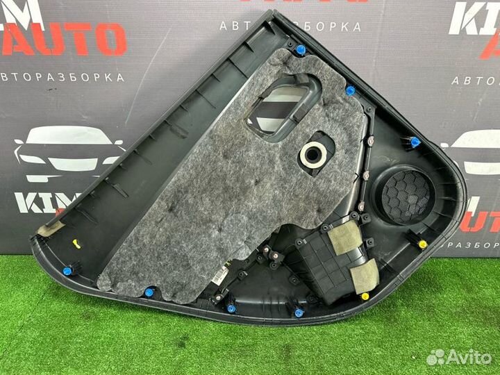 Обшивка двери задняя правая Kia Rio QB 1.6 G4FC