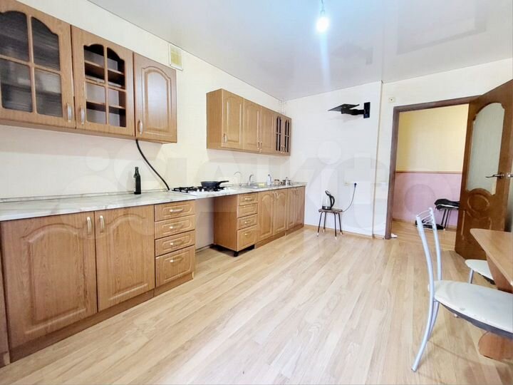 2-к. квартира, 68,7 м², 3/10 эт.