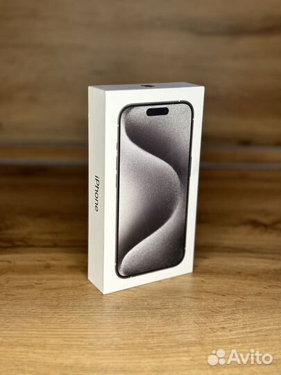 iPhone 15 Pro, 128 ГБ