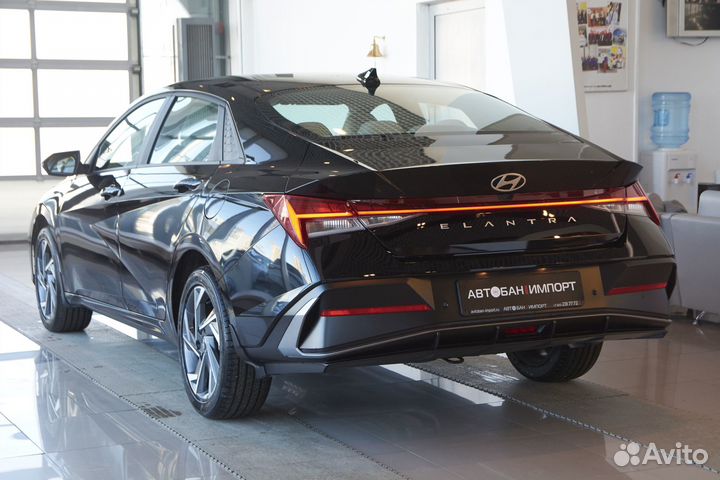 Hyundai Elantra 1.6 AT, 2024