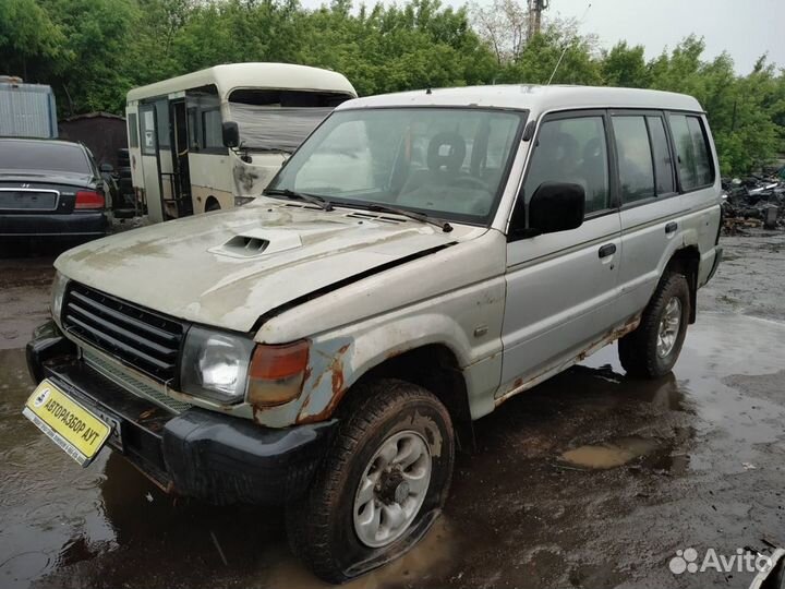 Полуось задняя левая 4m40 Mitsubishi Pajero 2.8