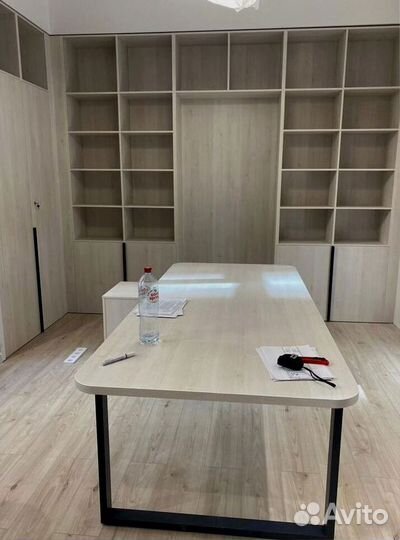 Письменный стол для школьника