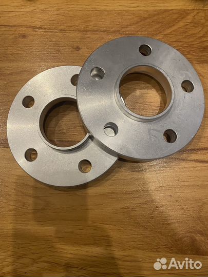 Проставки колесные