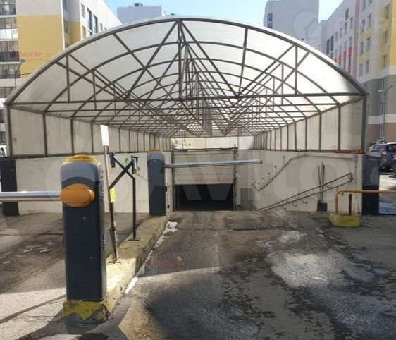 Машиноместо, 14 м²
