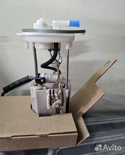 Топливный насос Ниссан Теана 33