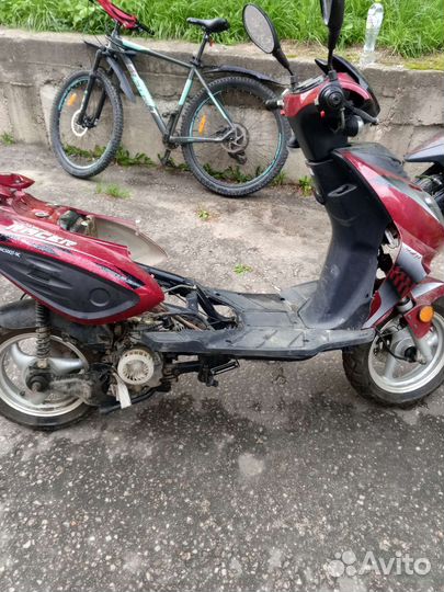 Скутер racer 50