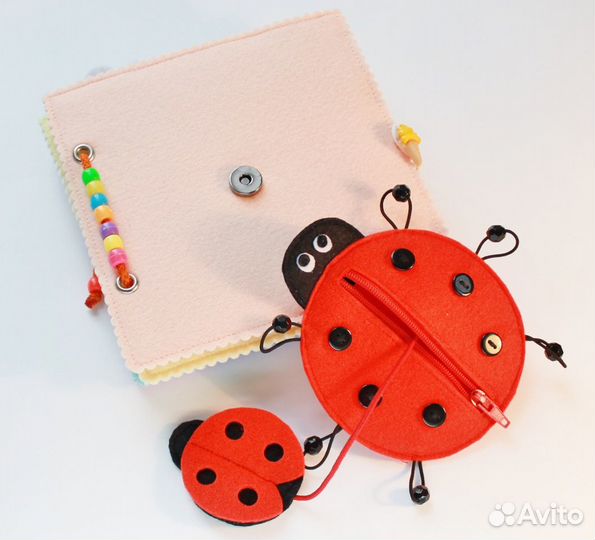 Развивающая книжка игрушка из фетра 1-4 года