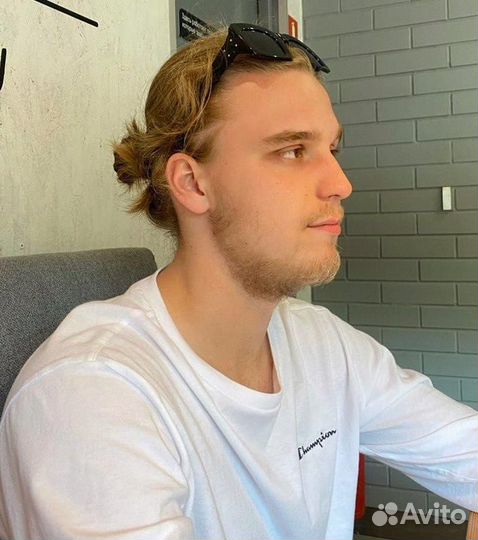 Менеджер по продажам