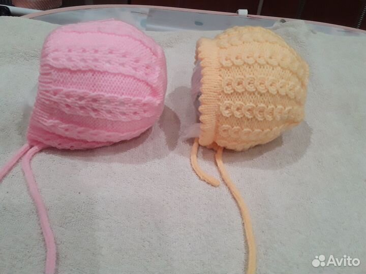 Детские вязаные шапочки ручной работы