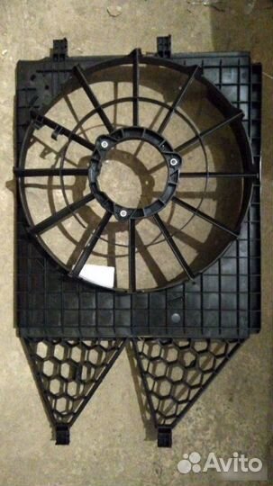 Кожух вентилятора Volkswagen Polo