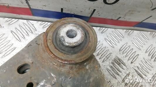 Рычаг передний нижний левый mercedes benz vito W63