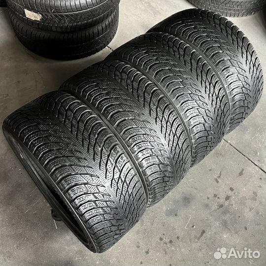 Nokian Tyres Hakkapeliitta R3 245/40 R18 97T