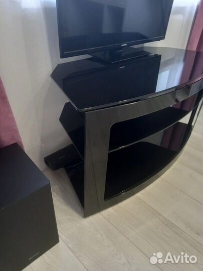 Тумба под телевизор