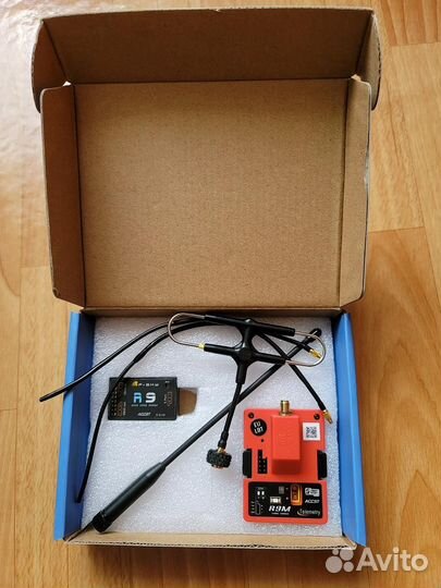 Frsky R9M + R9 + R9slim+