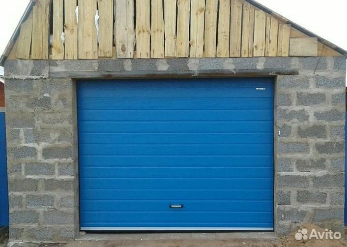 Секционные гаражные ворота