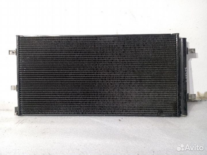 Радиатор кондиционера audi A4 B8