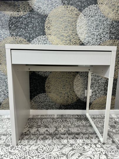 Письменный стол для школьника